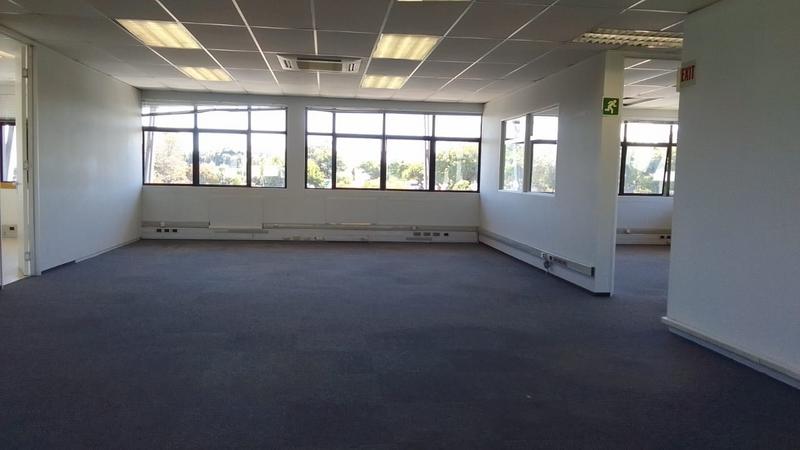To Let commercial Property for Rent in Parow North Western Cape